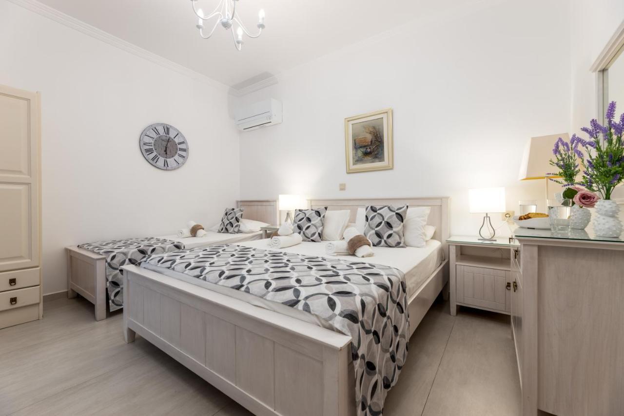 Panos Luxury Studios Páros Eksteriør billede