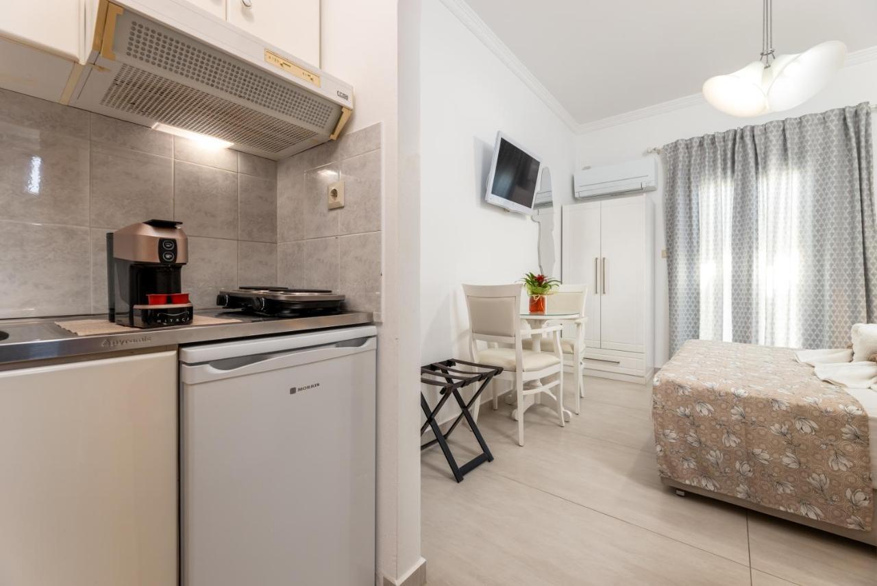 Panos Luxury Studios Páros Eksteriør billede