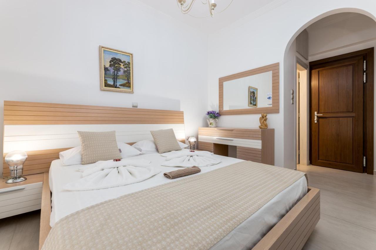 Panos Luxury Studios Páros Eksteriør billede